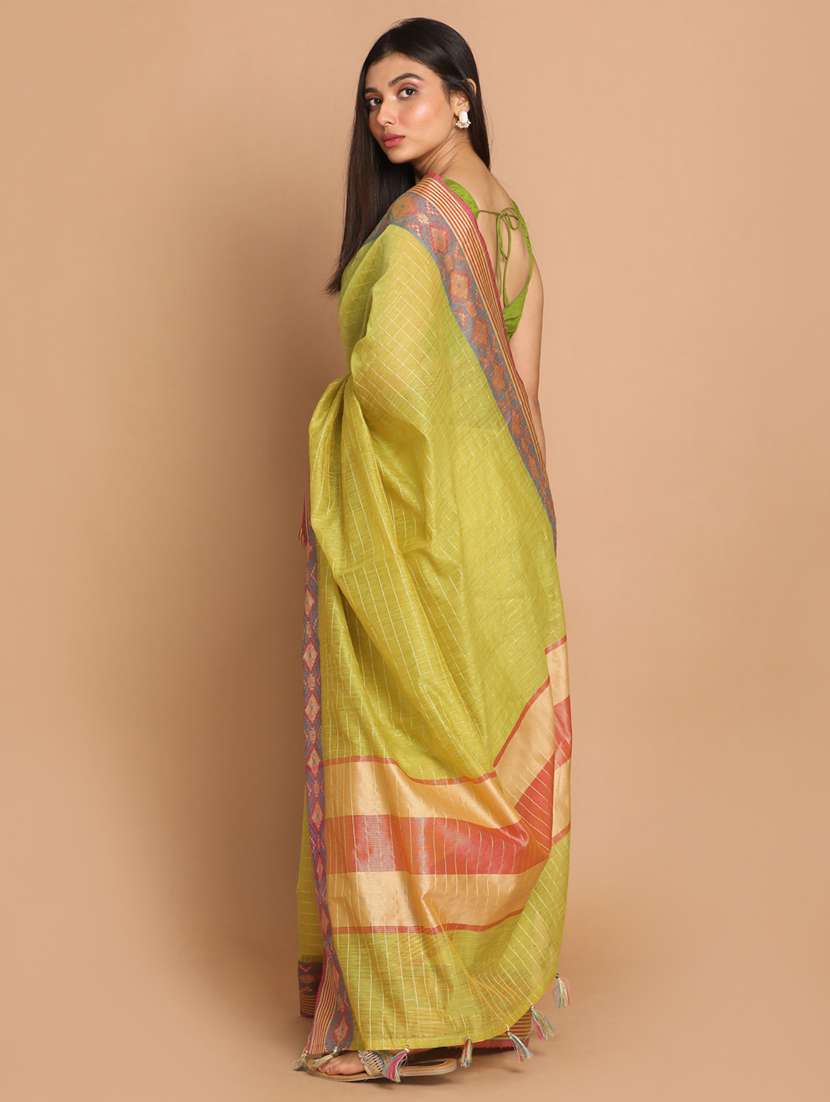 women checkered bordered saree with blouse - 21185824 -  Standard Image - 2