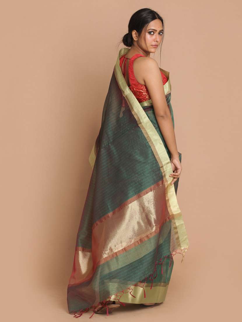 women checkered bordered saree with blouse - 21185869 -  Standard Image - 2