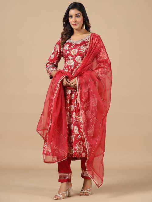 women three quarter sleeve kurta pant with dupatta set - 21195579 -  Standard Image - 0