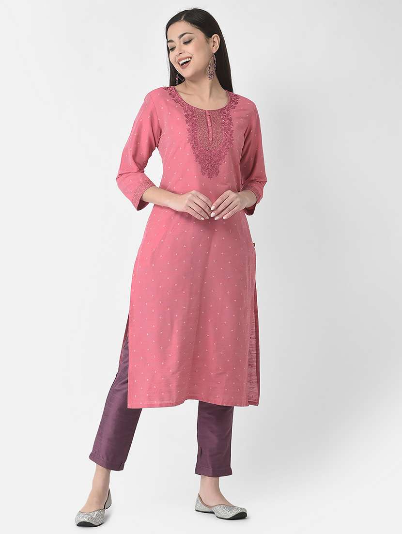 women three quarter sleeve straight kurta