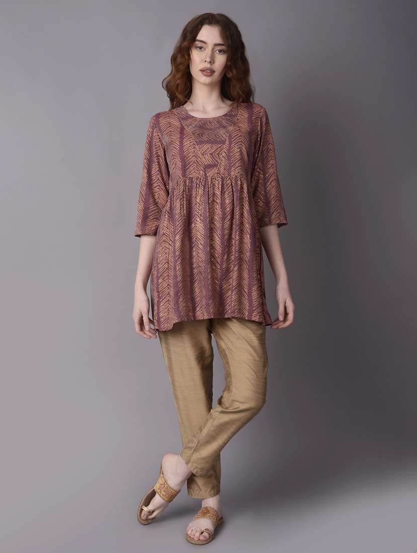 women maroon round neck flared kurti