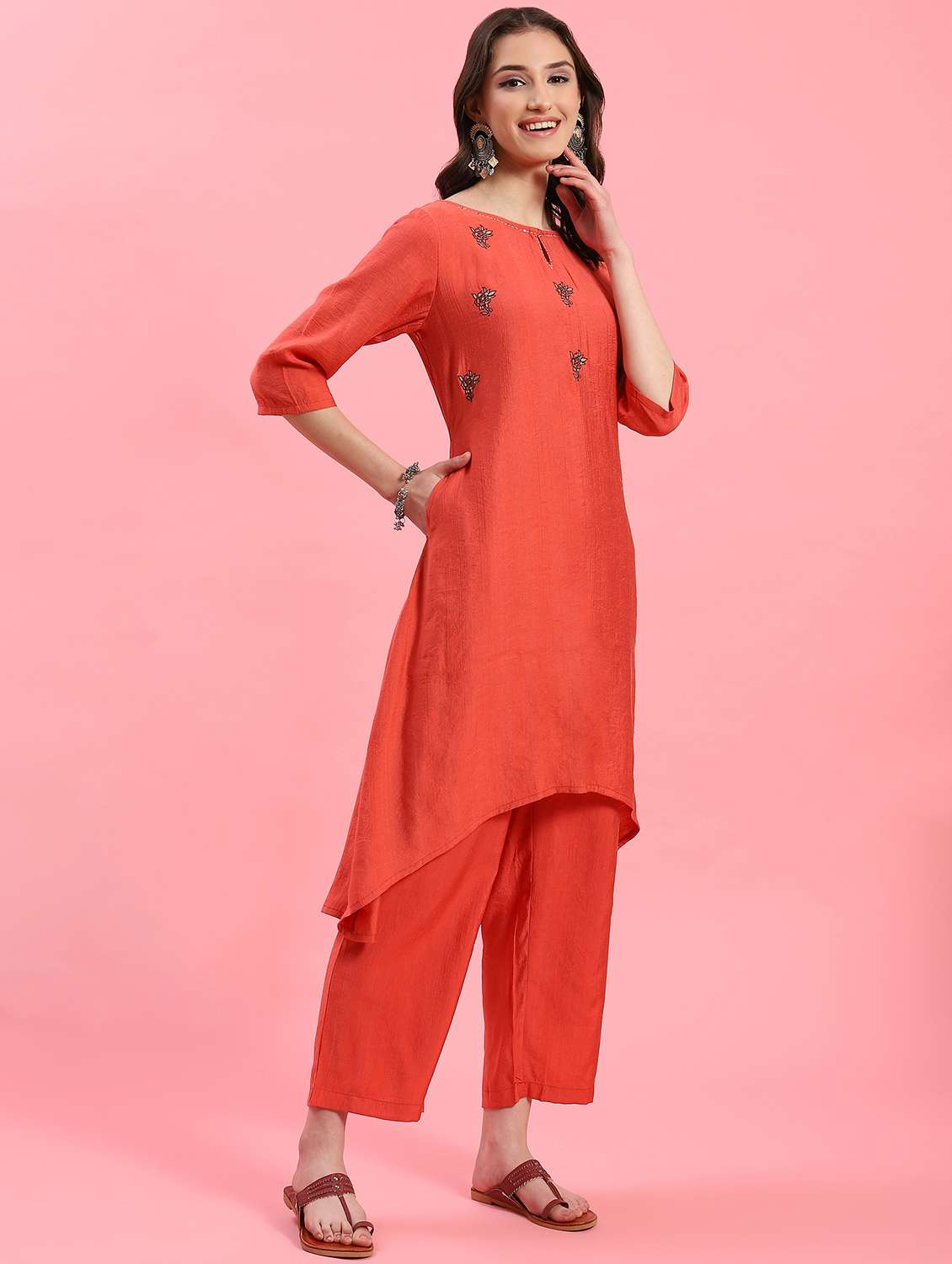 women embroidered kurta palazzo set with dupatta - 21221570 -  Standard Image - 2