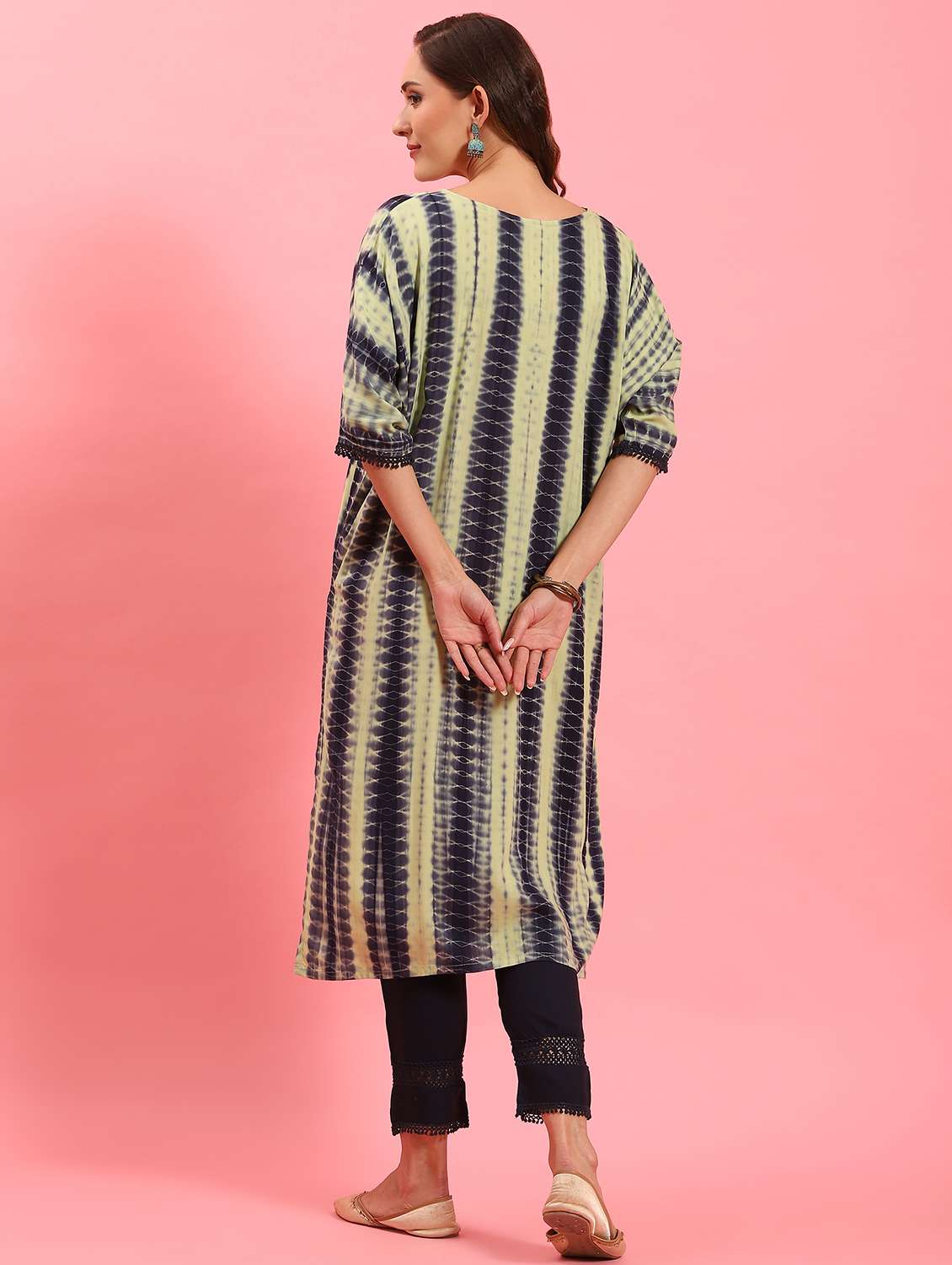 women tie & dye round neck kurta pant set - 21221578 -  Standard Image - 2