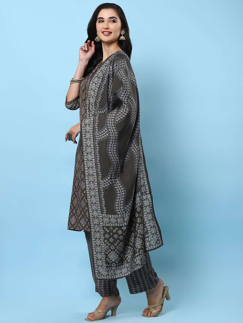 women three quarter sleeve kurta pant with dupatta set - 21221632 -  Standard Image - 2