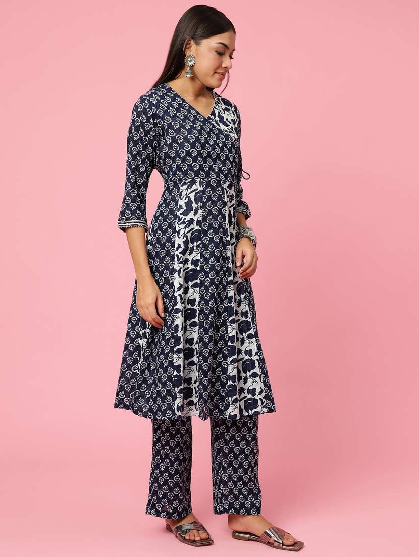 blue cotton kurta dupatta set - 21221633 - Standard Image - 2
