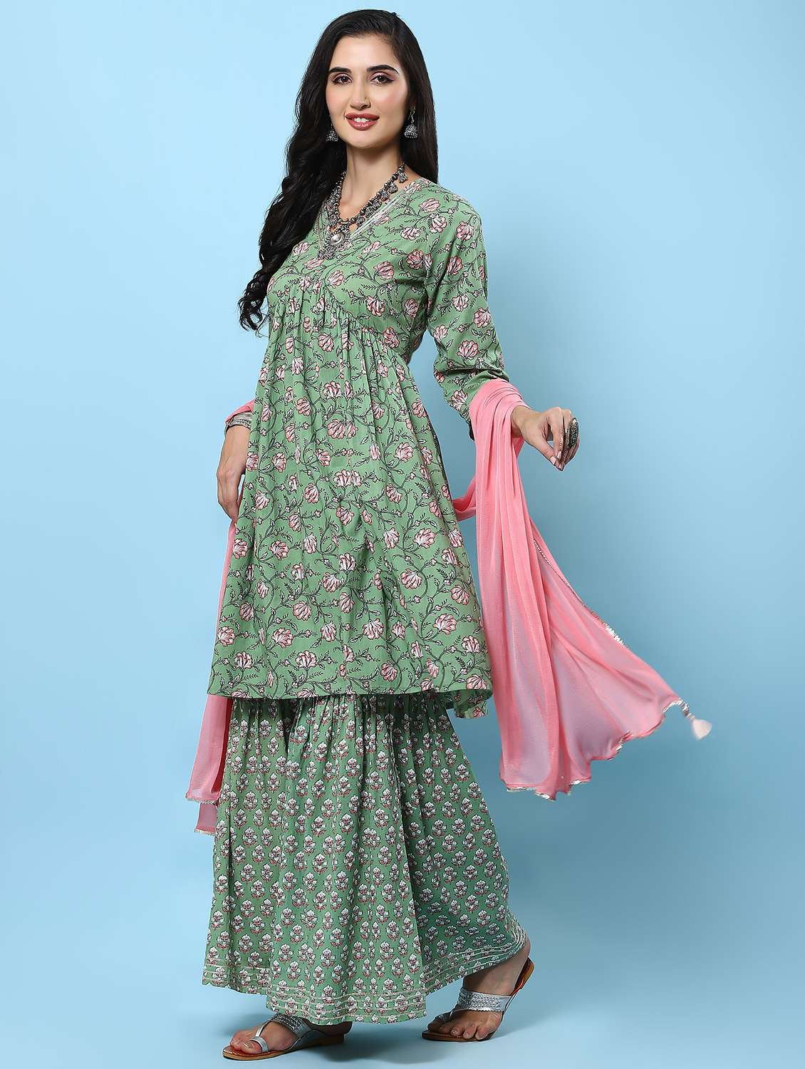 green cotton kurta dupatta set - 21221651 - Standard Image - 2