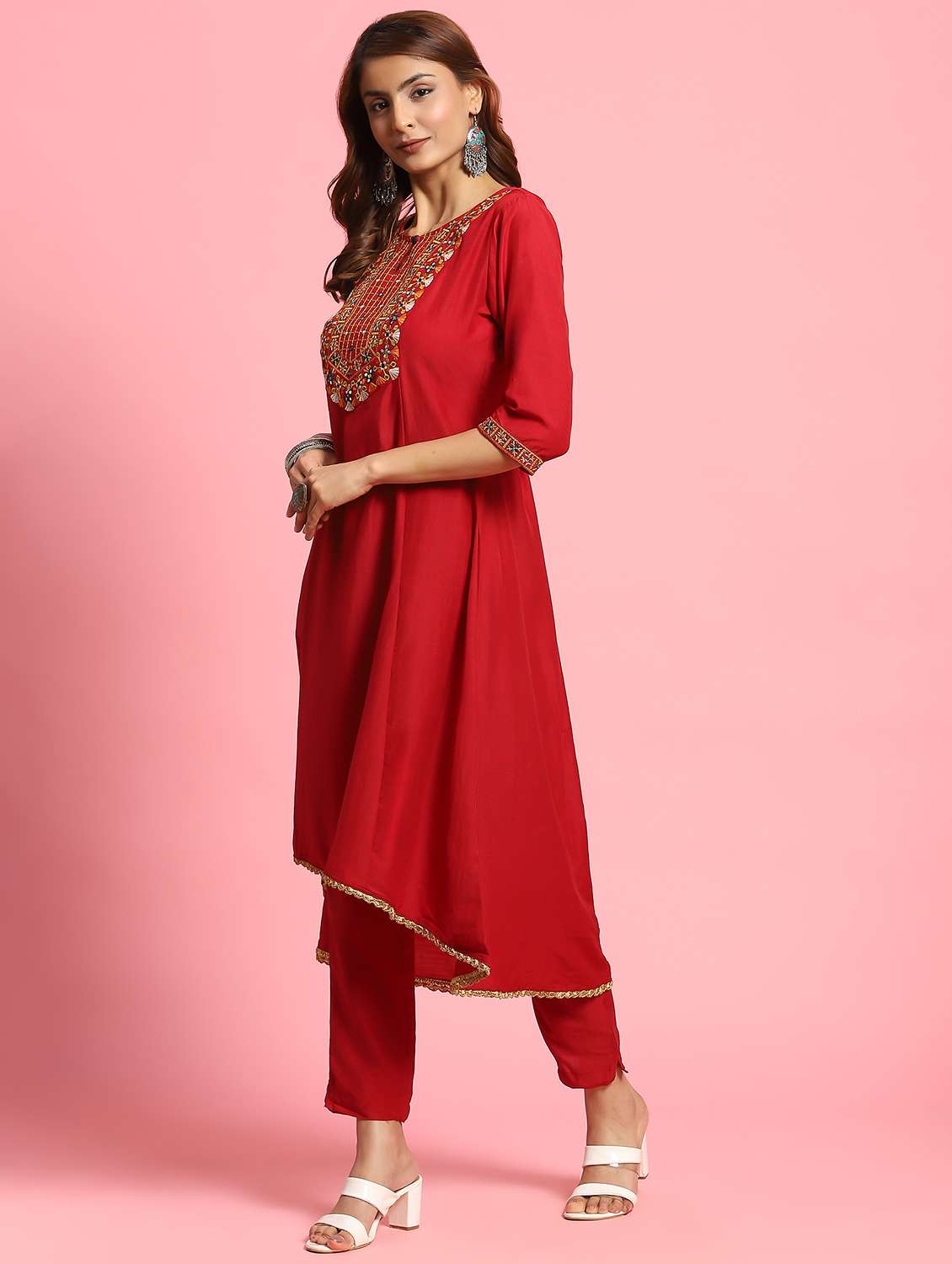 women red round neck kurta pant set - 21221665 - Standard Image - 2