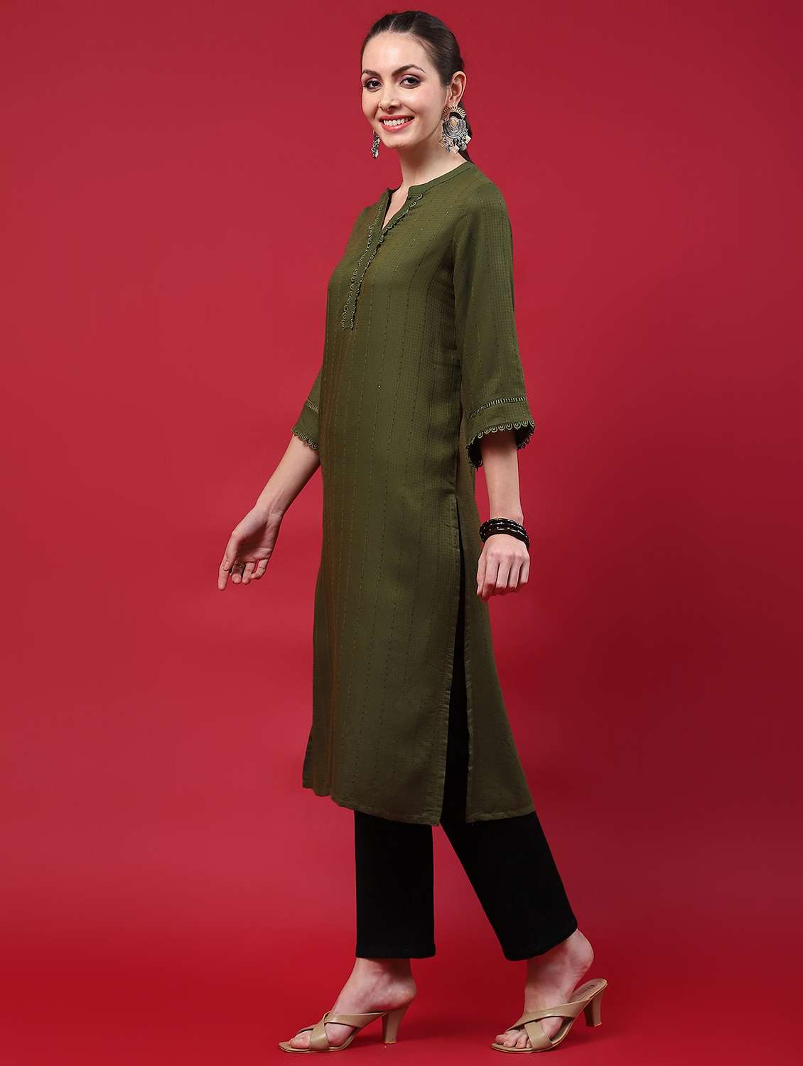 women olive self deisgn kurta  - 21221695 -  Standard Image - 2