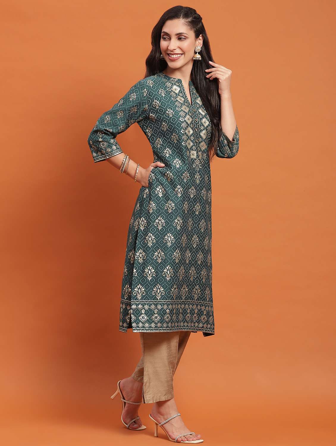 women three quarter sleeve straight kurta - 21221769 - Standard Image - 2
