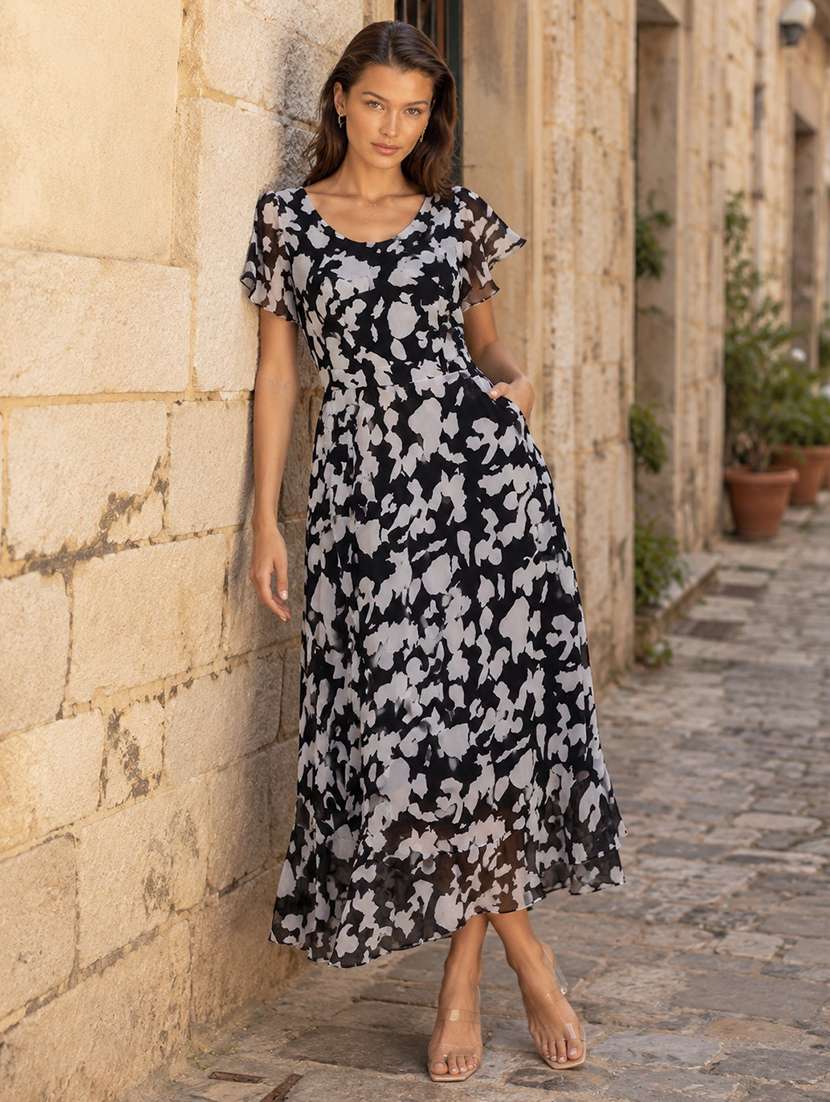 black georgette fit & flare dress