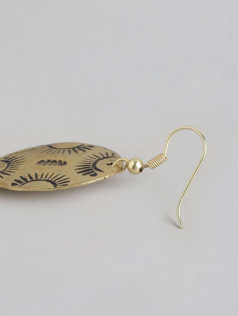 gold metal drop earring - 21225036 - Standard Image - 2