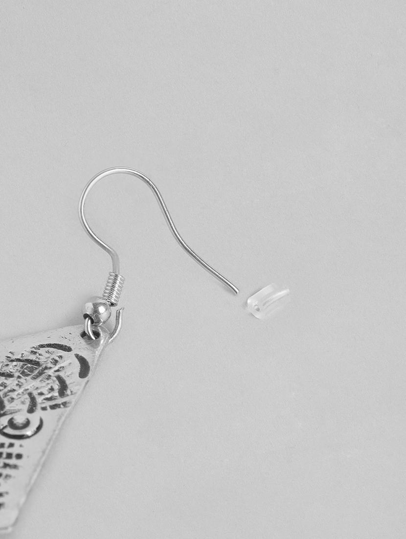 silver metal drop earring - 21225040 - Standard Image - 2