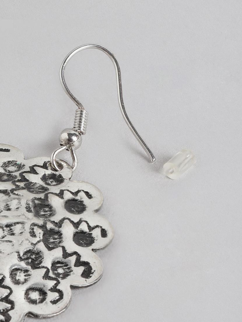 silver metal drop earring - 21225047 - Standard Image - 2