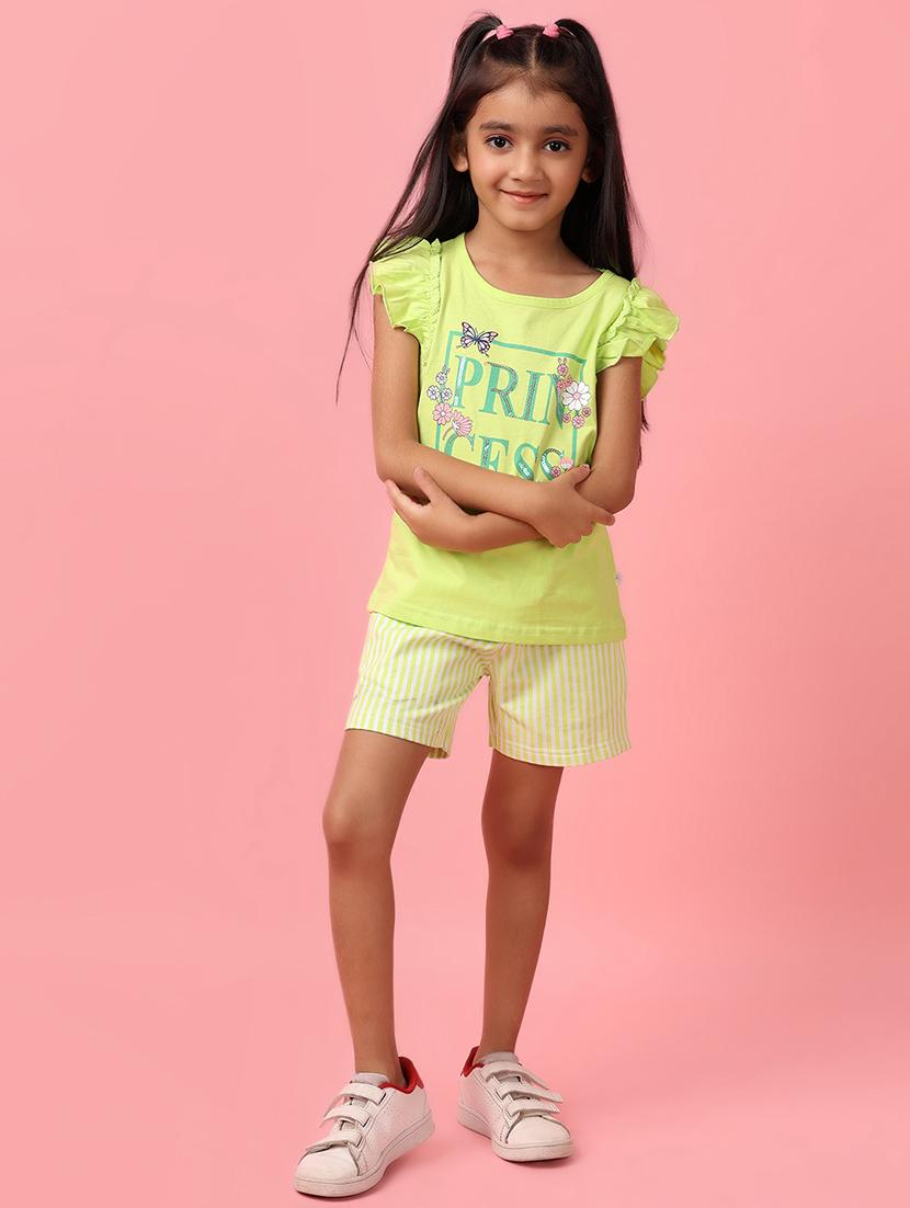 girls green cotton top & shorts set