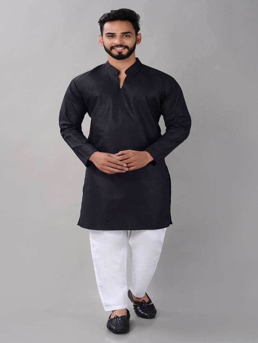men solid mandrain neck kurta - 21227092 - Zoom Image - 0