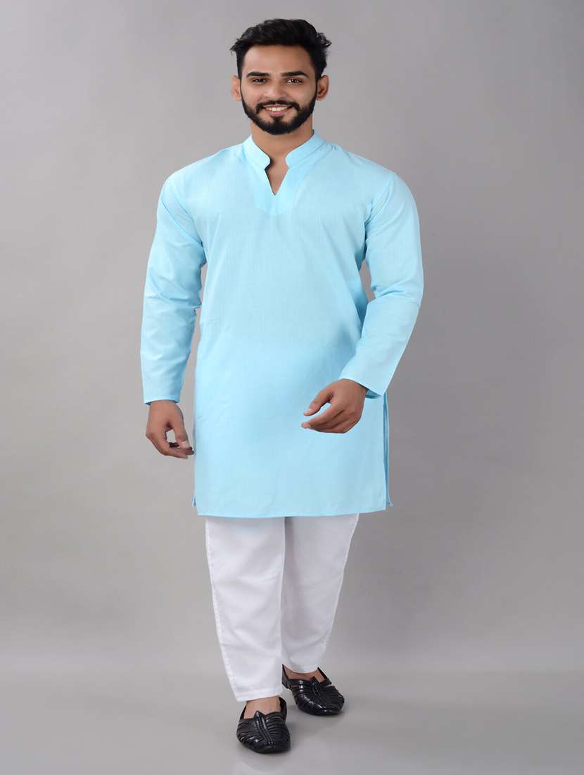 men solid mandrain neck kurta - 21227097 - Zoom Image - 0