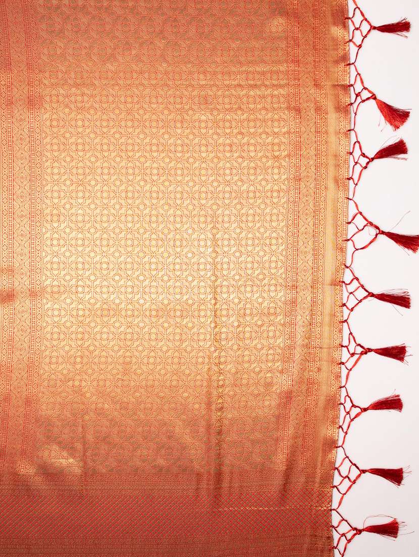 off white art silk kanjivaram saree with blouse - 21227453 - Standard Image - 2