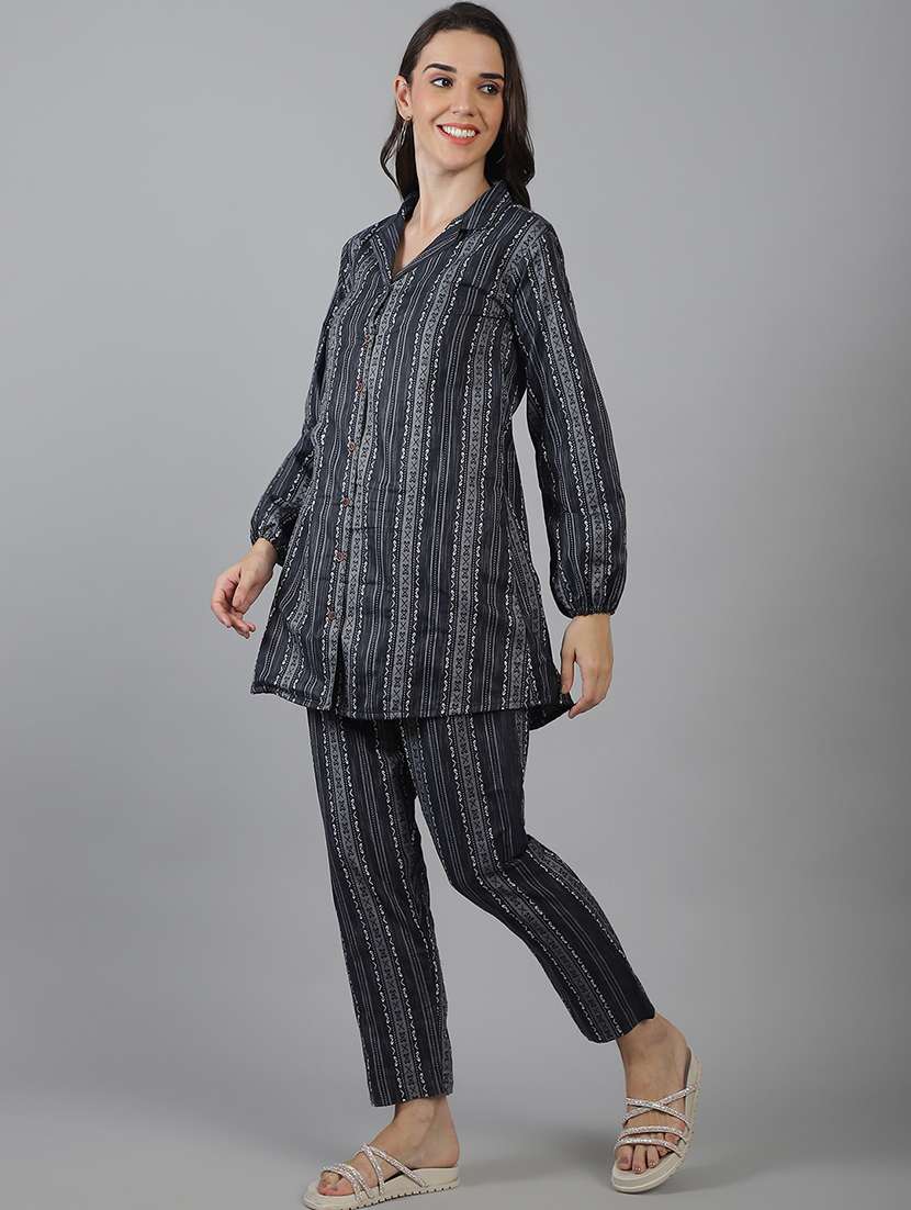 women printed shirt and trouser co-ord set - 21227888 -  Standard Image - 2