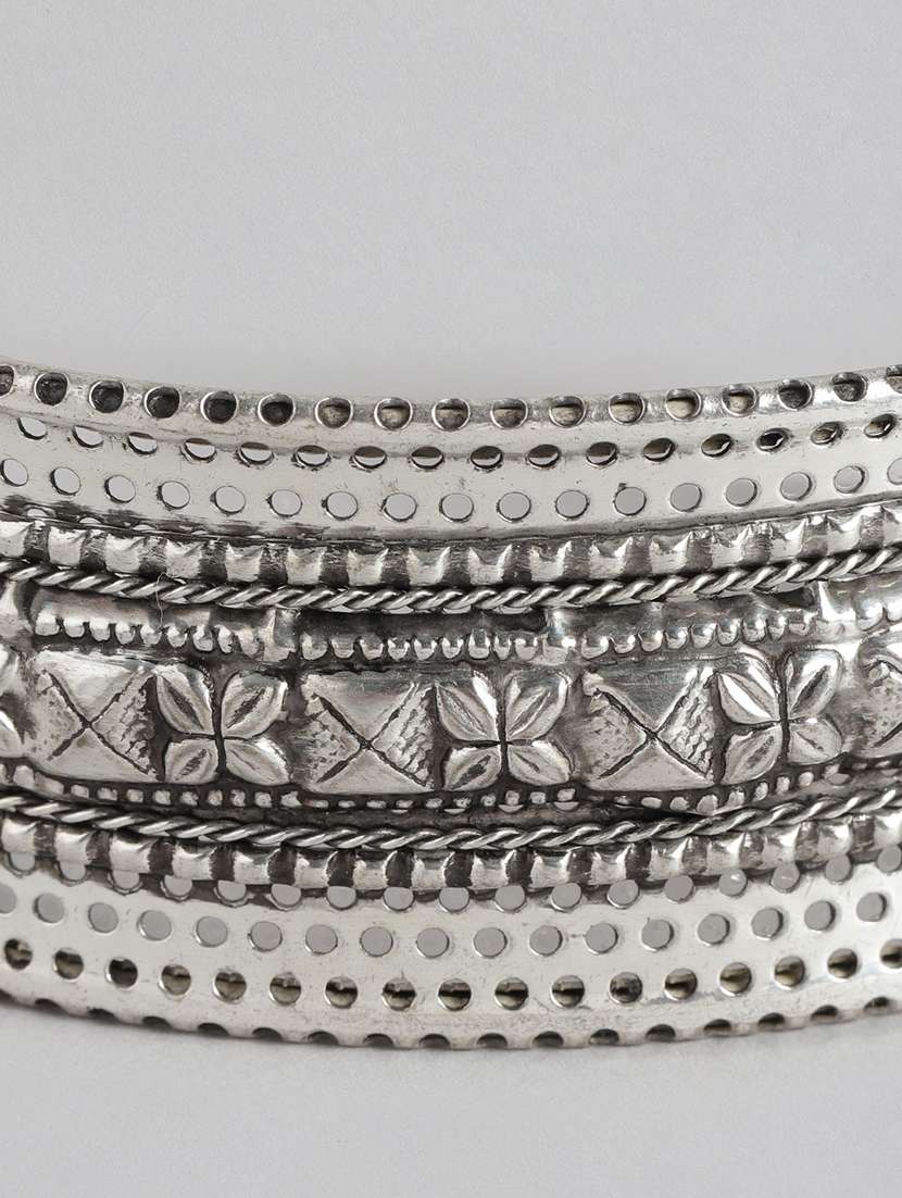 silver brass cuffs bracelet - 21228652 - Standard Image - 2