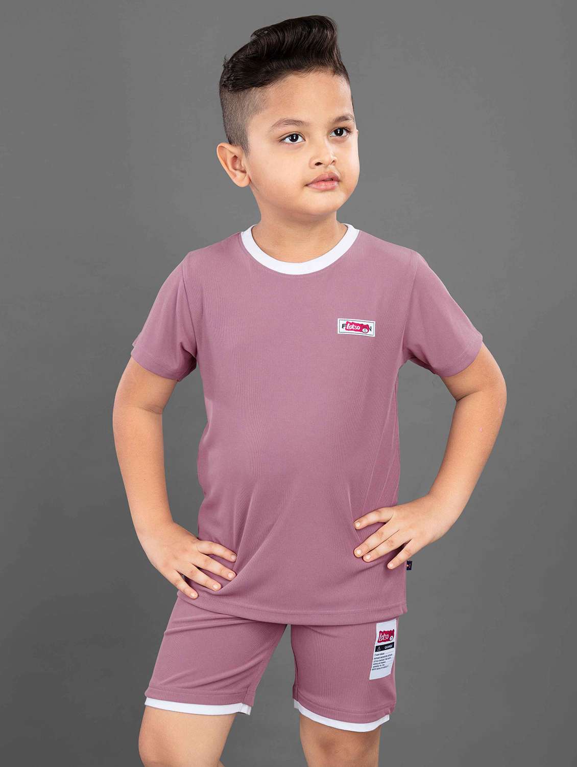 boy printed round neck shorts set