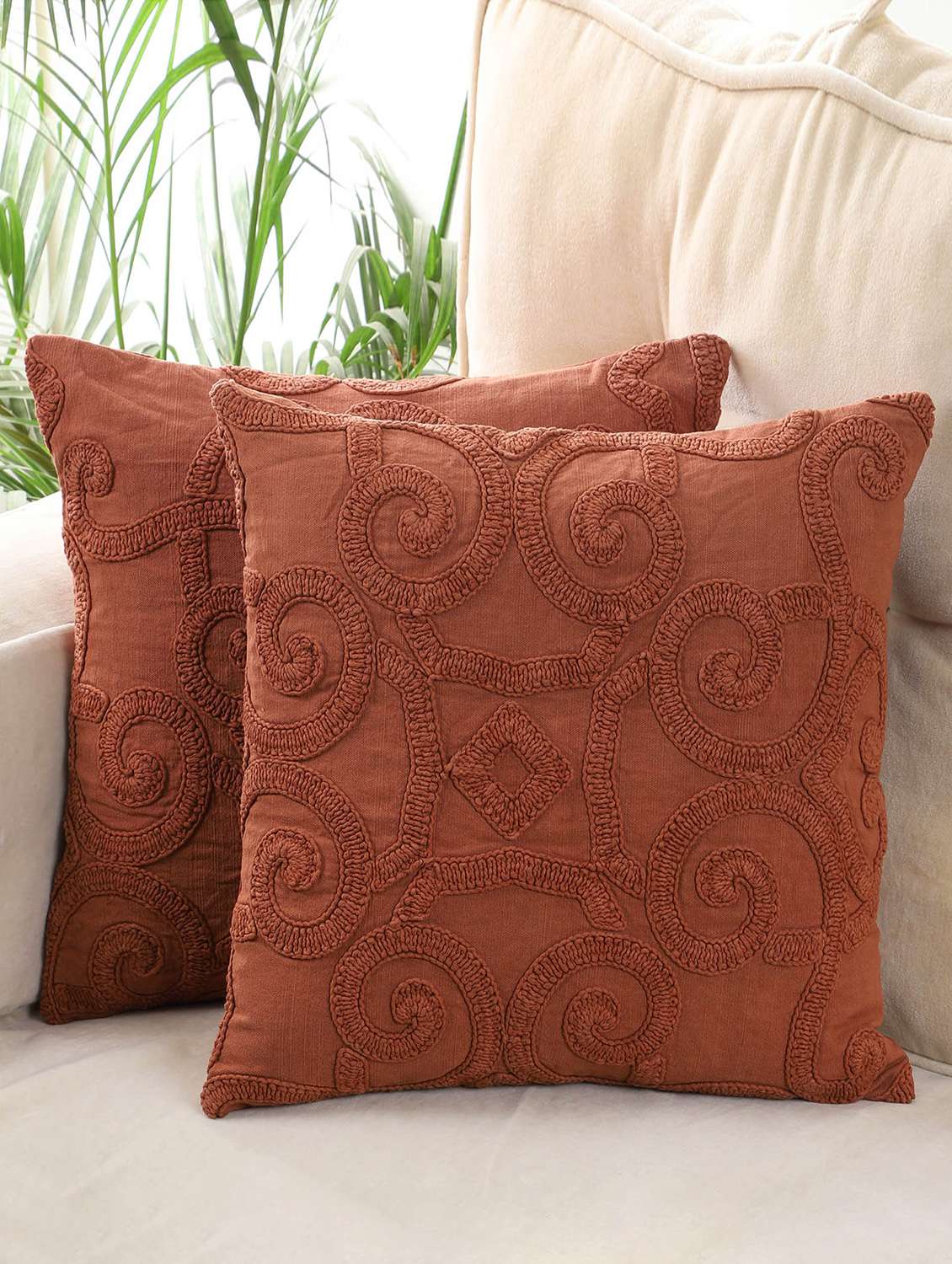 brown dori work fabric cotton cushion cover - 21228923 - Zoom Image - 0
