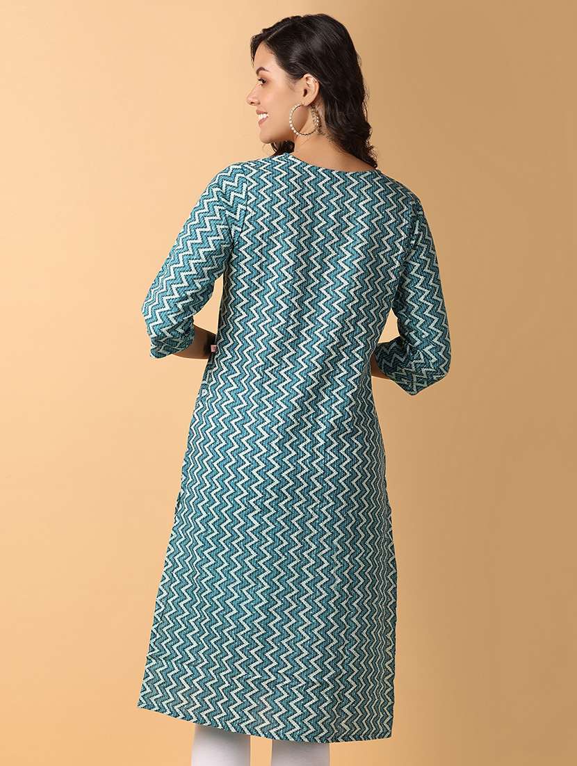 women three quarter sleeve a-line kurta - 21230189 -  Standard Image - 2