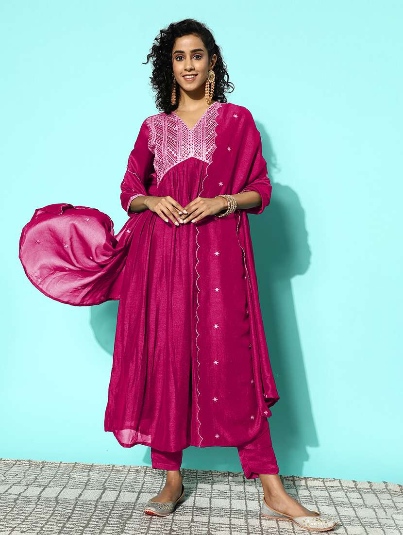 women three quarter sleeve suit set