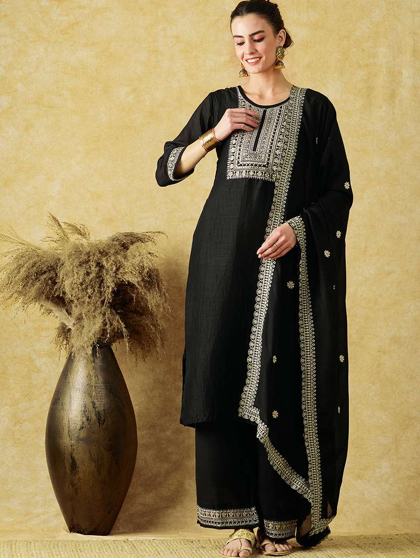 women kurta palazzo set wit dupatta