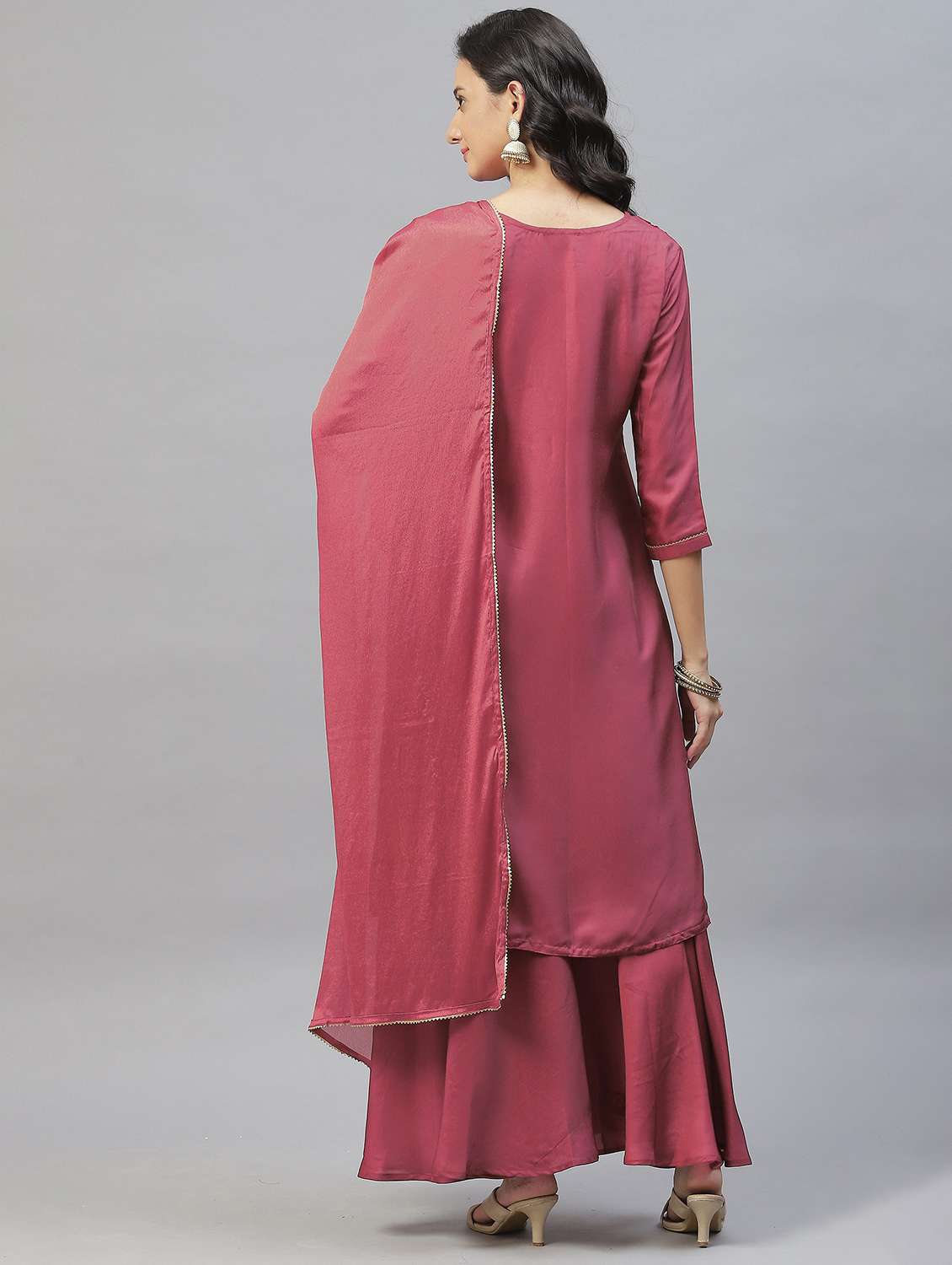 women round neck kurta palazzo set with dupatta - 21230674 -  Standard Image - 2