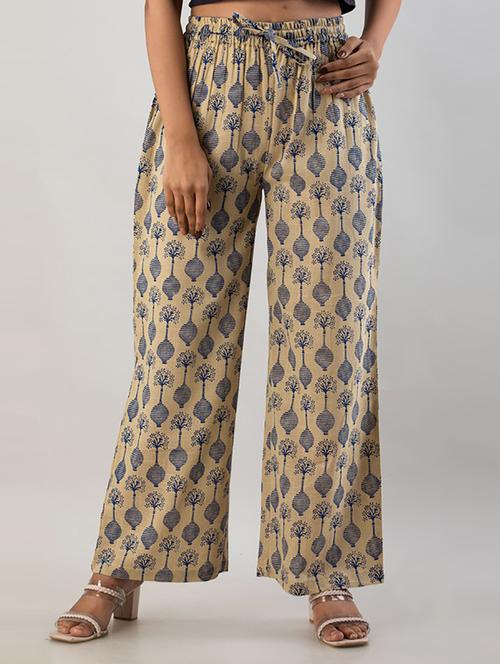 women flared fit printed palazzo - 21231965 - Standard Image - 0