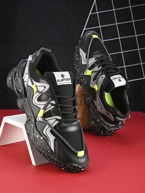black sport shoes - 21233498 -  Standard Image - 0