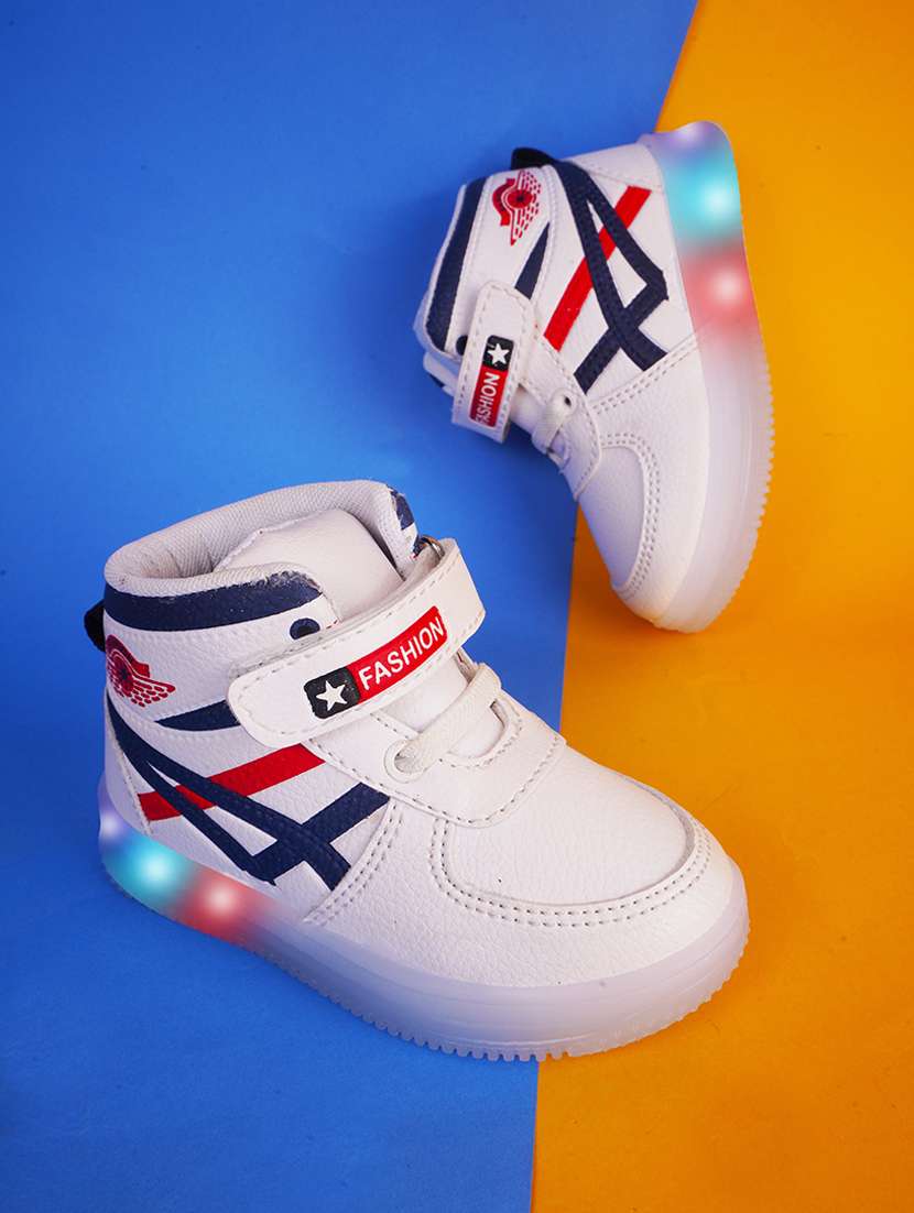 kids synthetic casual sneaker