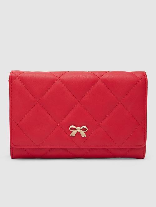 women red leatherette (pu) handbag - 21237579 - Standard Image - 0