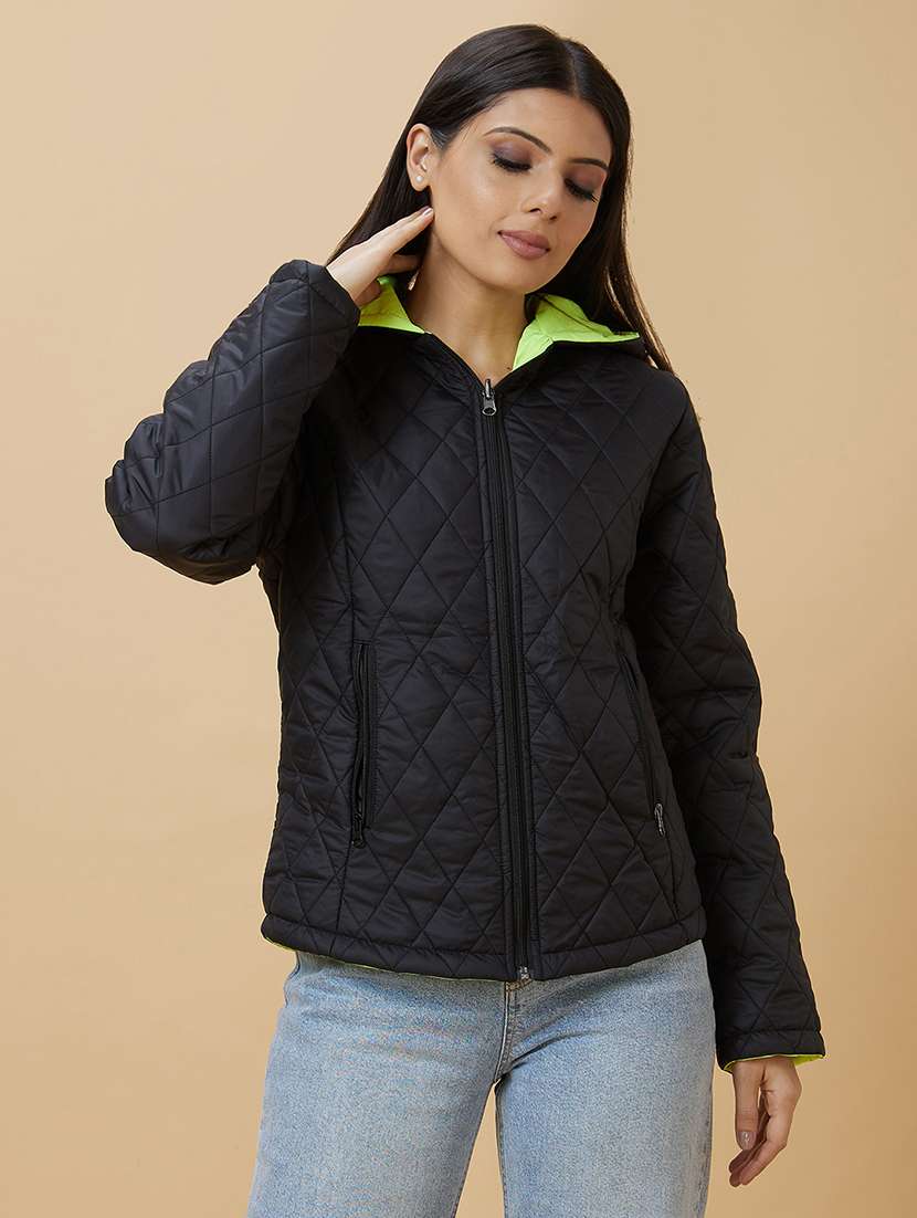 women solids quilted hooded neck jackets