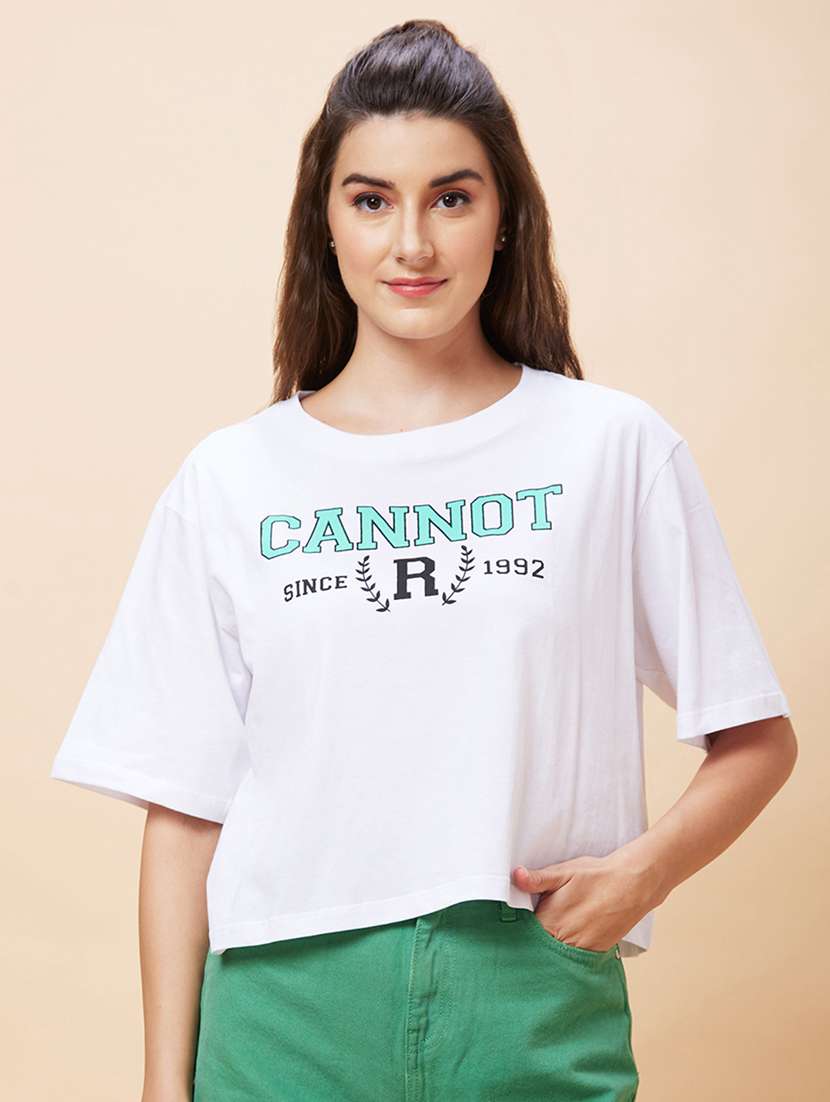 white cotton boxy tshirt