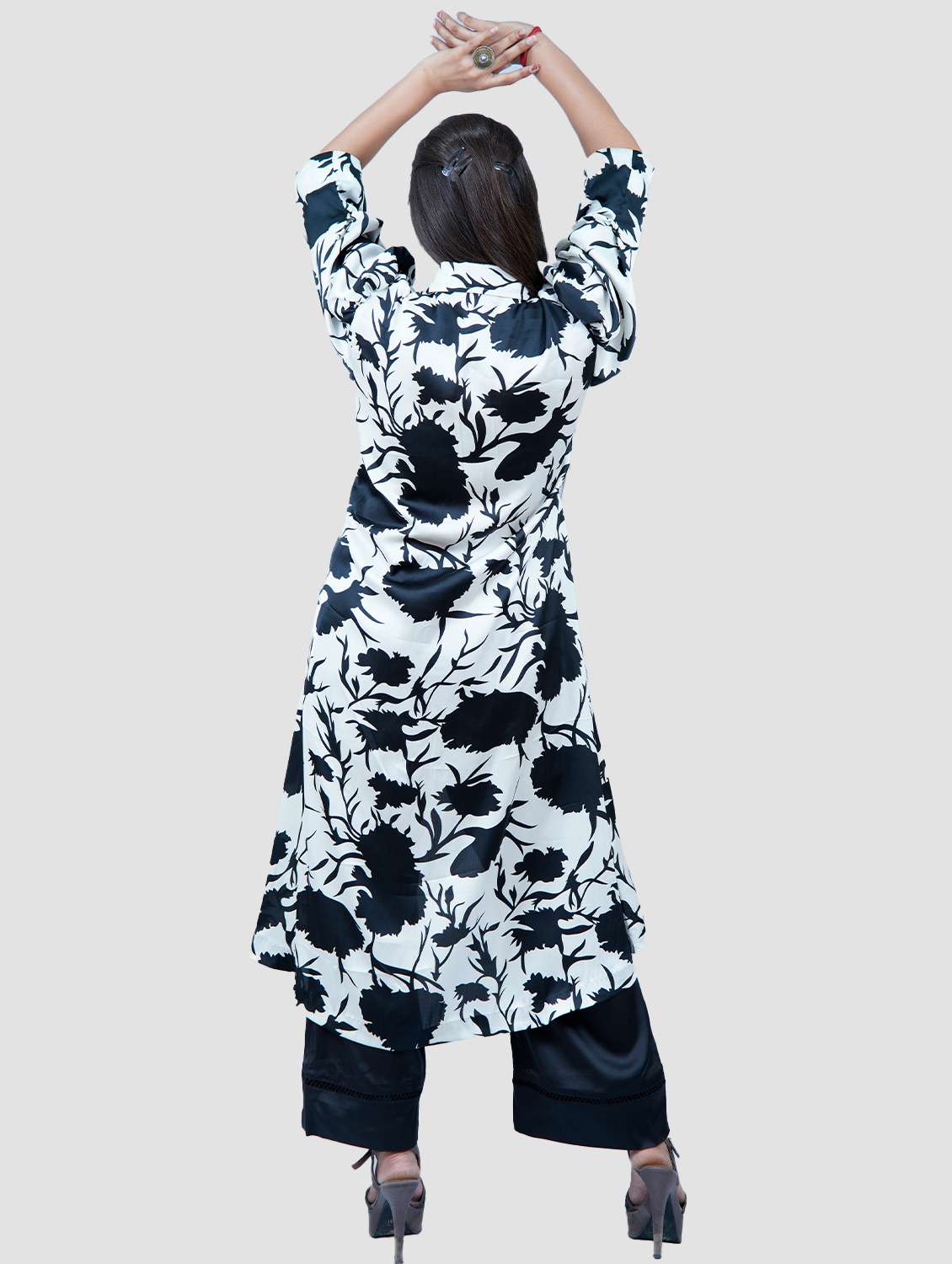 white floral printed high-low kurta - 21238026 - Standard Image - 2