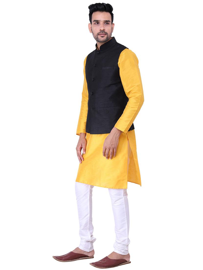 men mandarin neck kurta pyjama set with jacket - 21238505 - Standard Image - 2