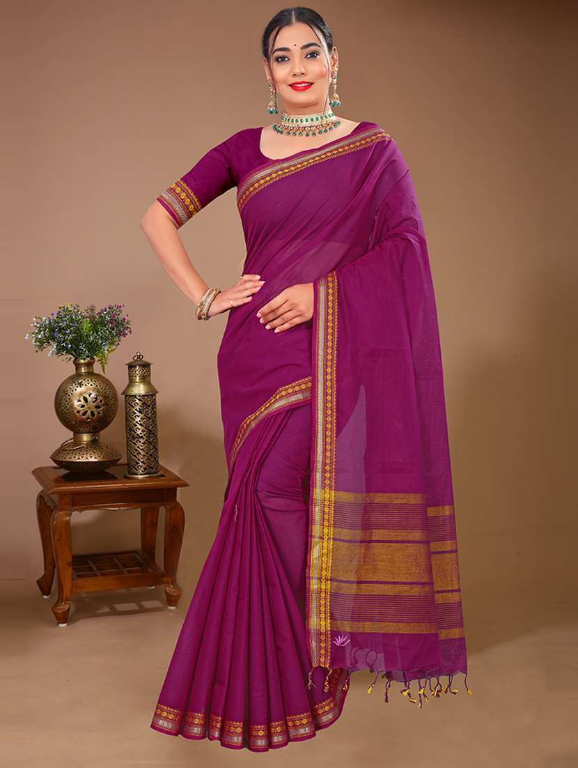 women self design handloom saree with blouse
