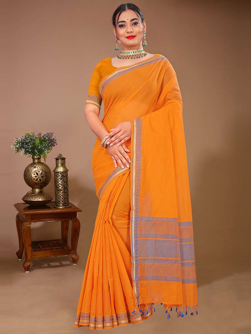 women self design handloom saree with blouse
