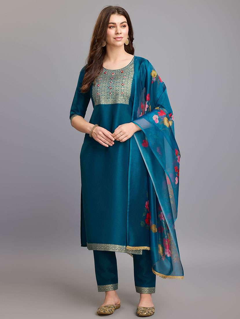 women three quarter sleeve kurta pant with dupatta set