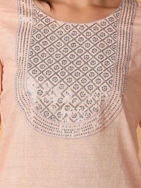 women three quarter sleeve straight kurta - 21244309 -  Standard Image - 7