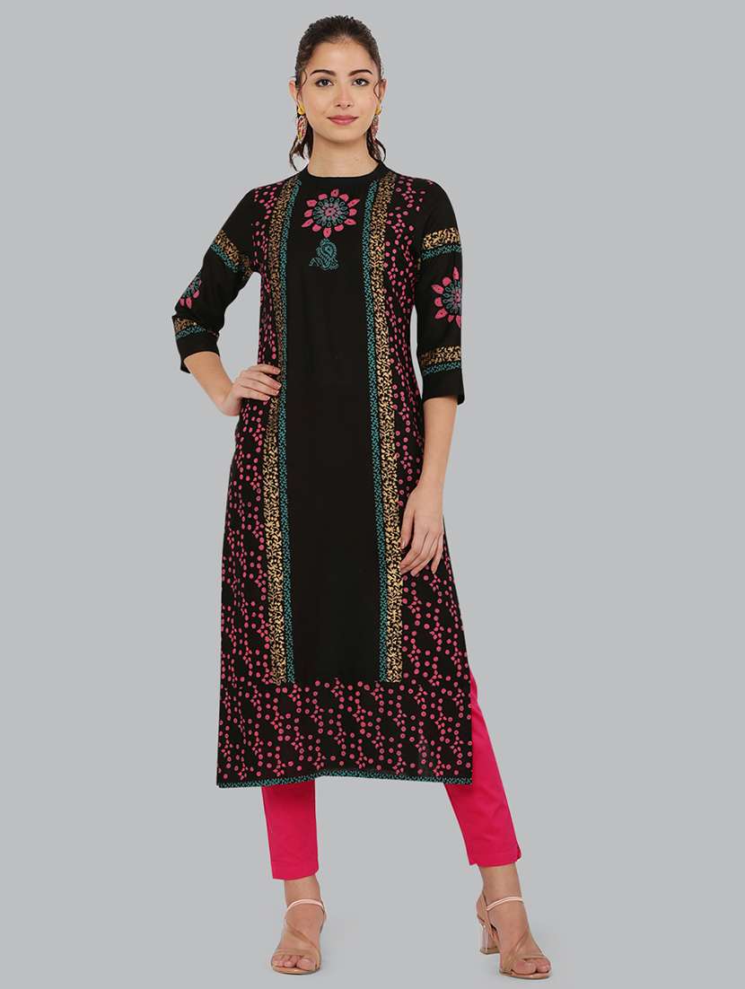 women three quarter sleeve printed kurta
