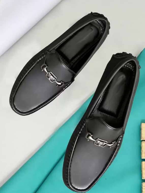 men slip on horsebit loafers