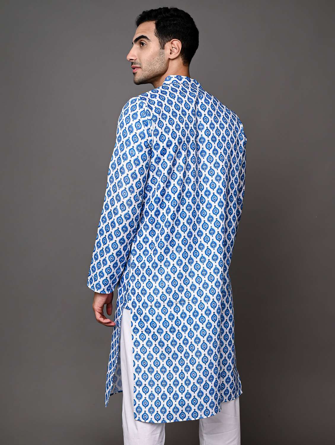 men mandarin neck printed long kurta - 21245120 -  Standard Image - 2
