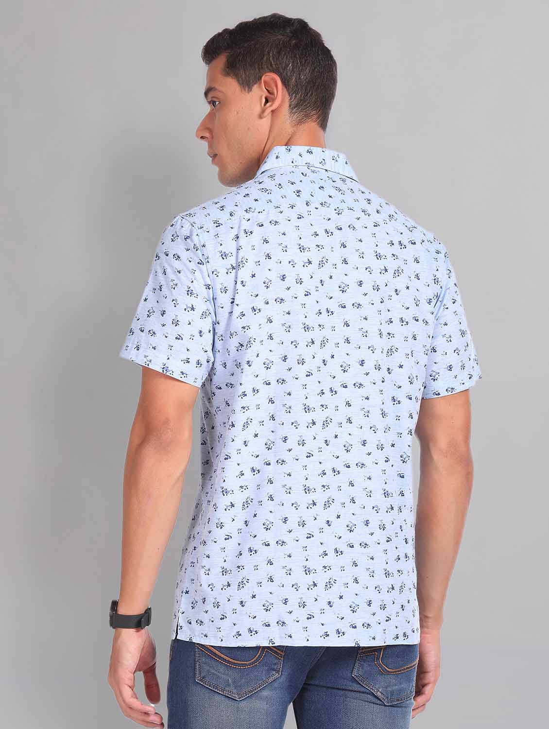men short sleeved casual shirt - 21252788 - Standard Image - 2