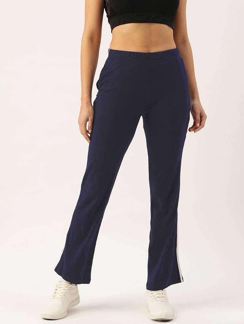 women solid tapered track pant