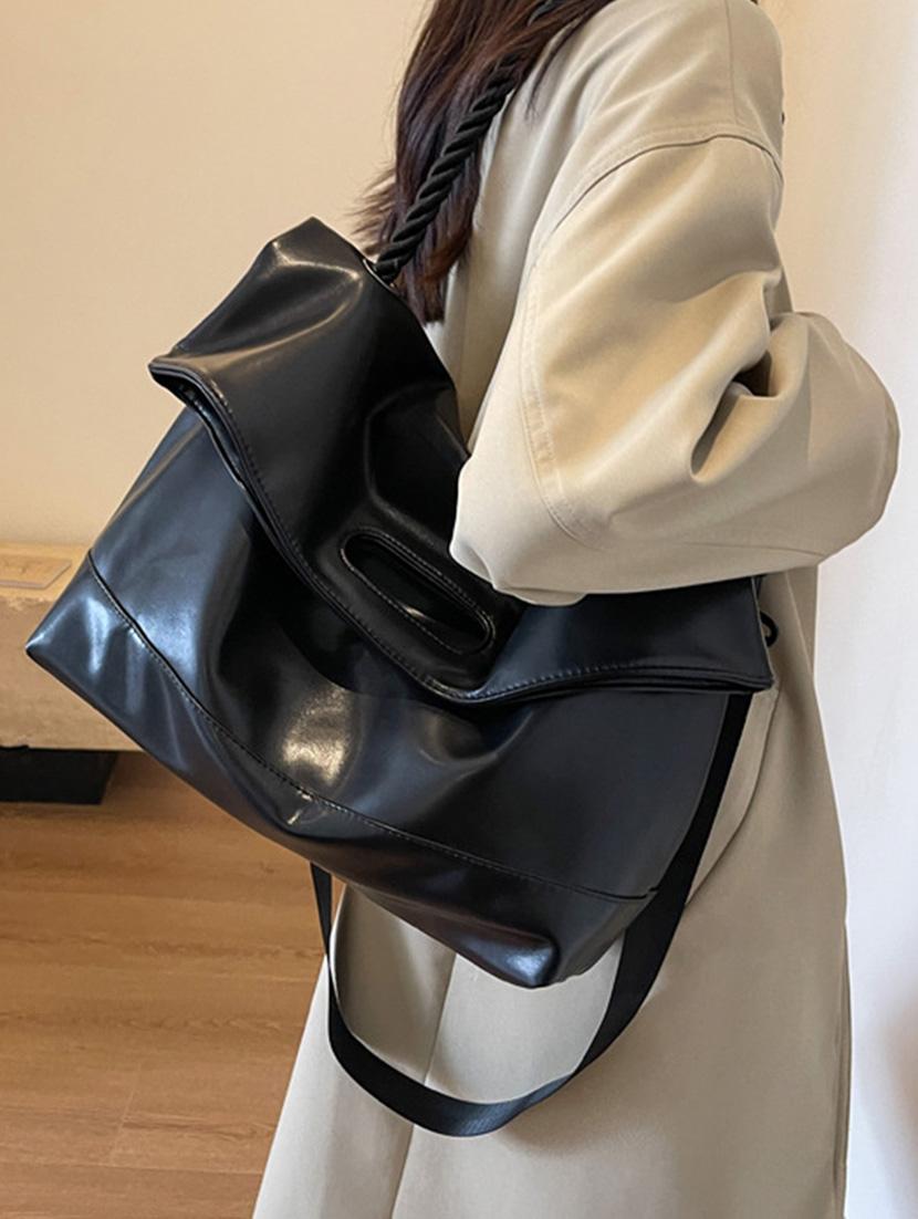 black leatherette (pu) handbag - 21253385 - Standard Image - 7