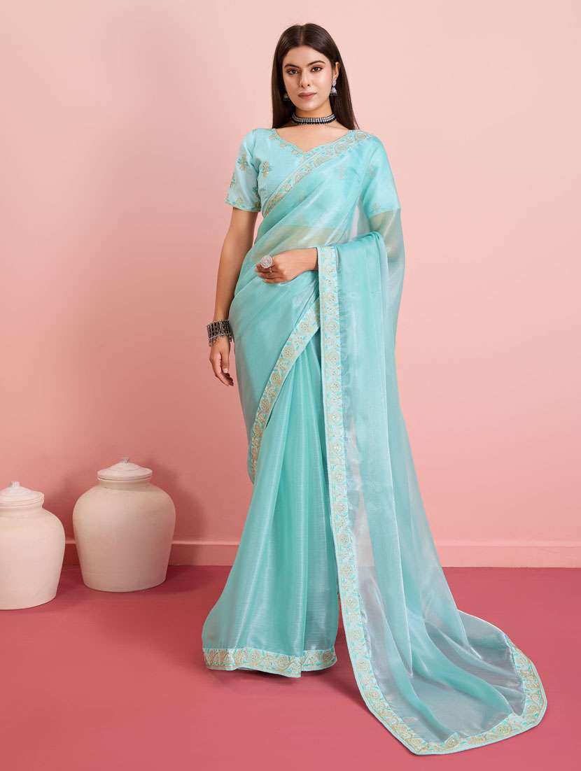 women solid with bordered saree with blouse