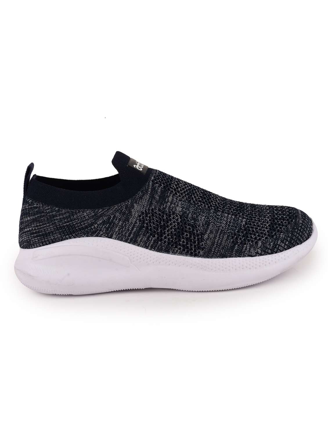 men slip on sport shoes - 21265913 -  Standard Image - 2