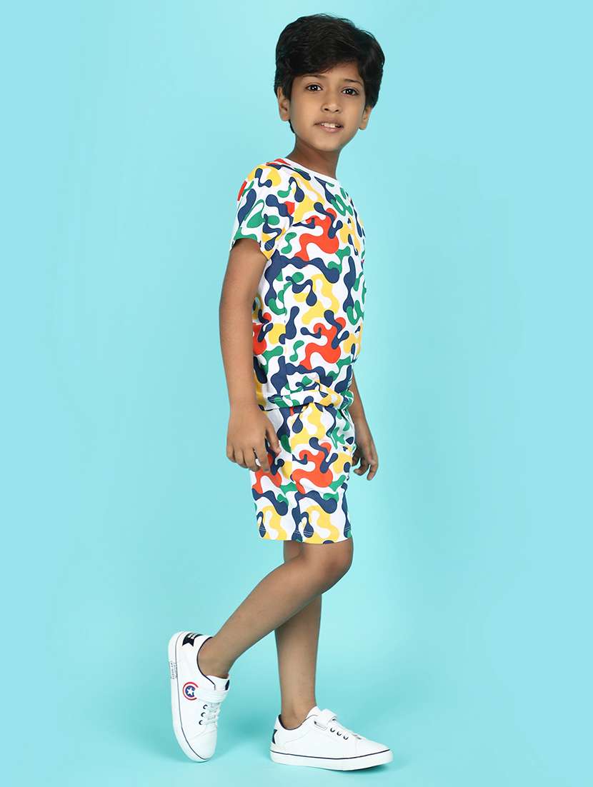 boys round neck printed shorts twin set - 21275957 -  Standard Image - 2